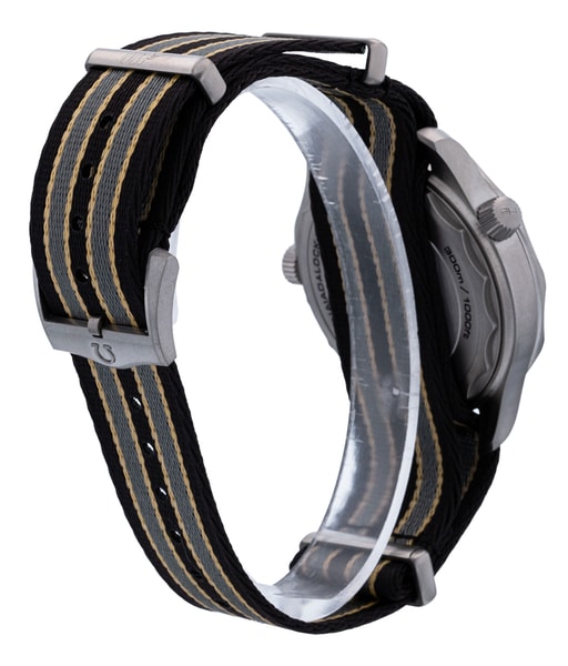 Omega Seamaster Diver 300m - James Bond Edition 210.92.42.20.01.001